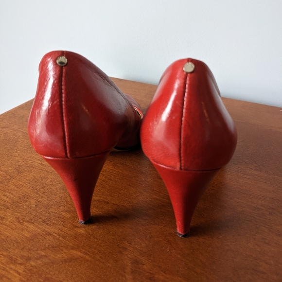 Ted Baker red pumps - Picture 3 of 5